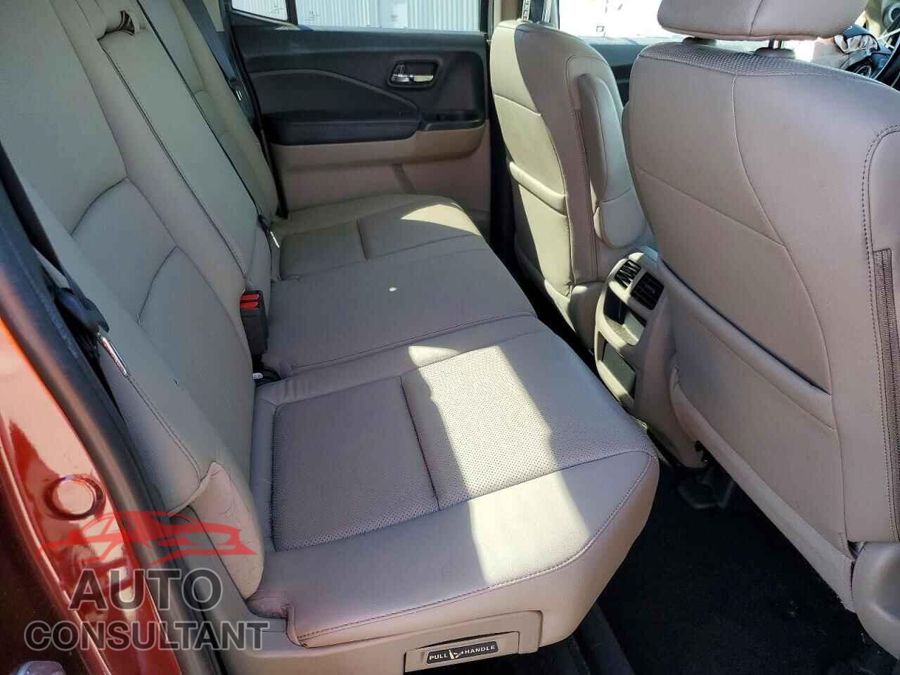 HONDA RIDGELINE 2017 - 5FPYK3F66HB009056