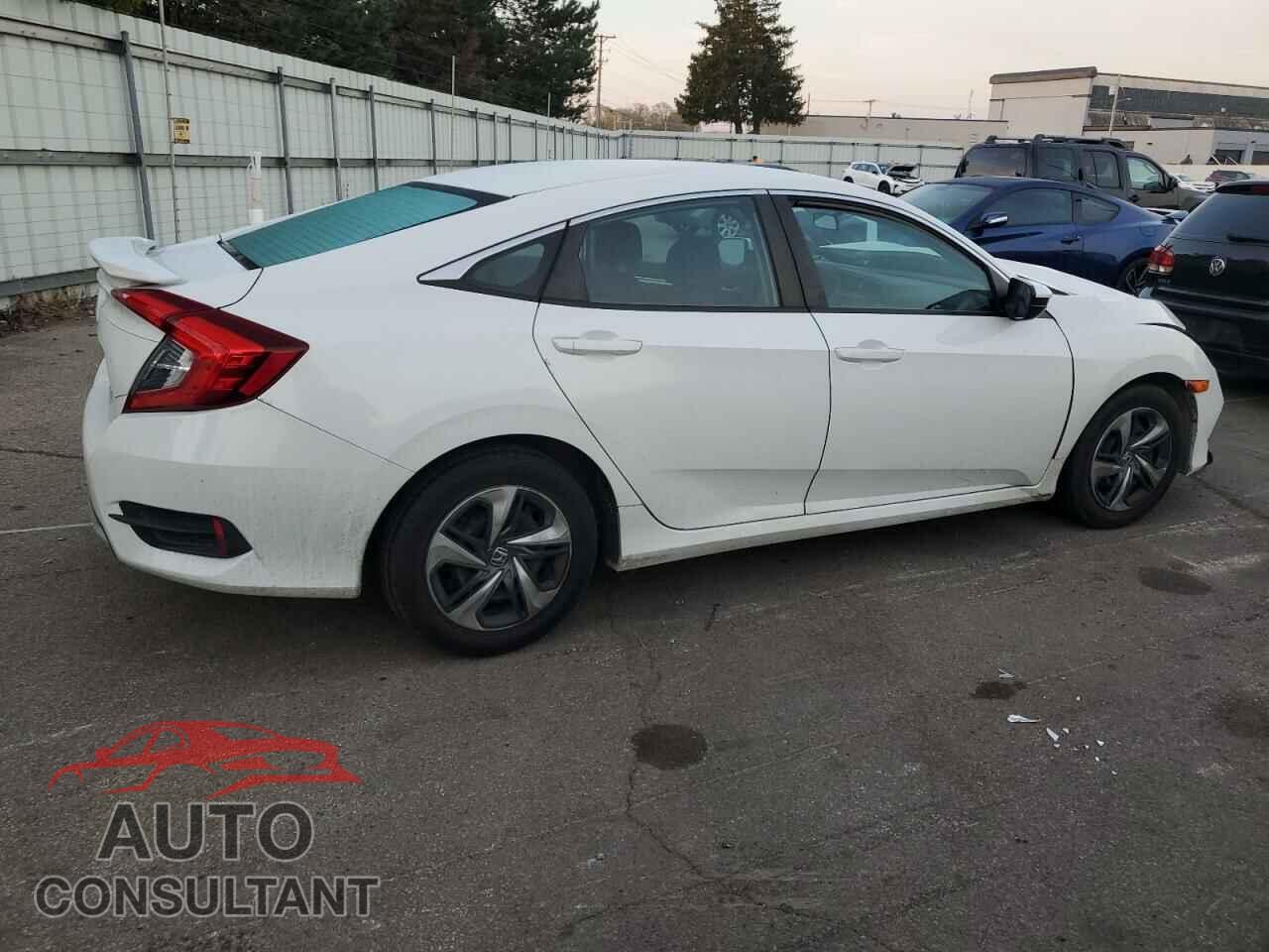 HONDA CIVIC 2019 - 2HGFC2F61KH516005