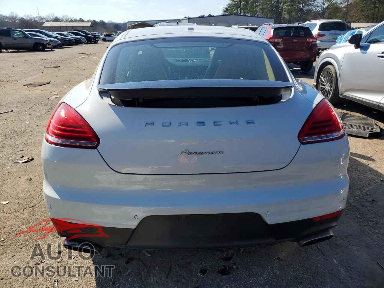 PORSCHE PANAMERA 2016 - WP0AA2A71GL003328