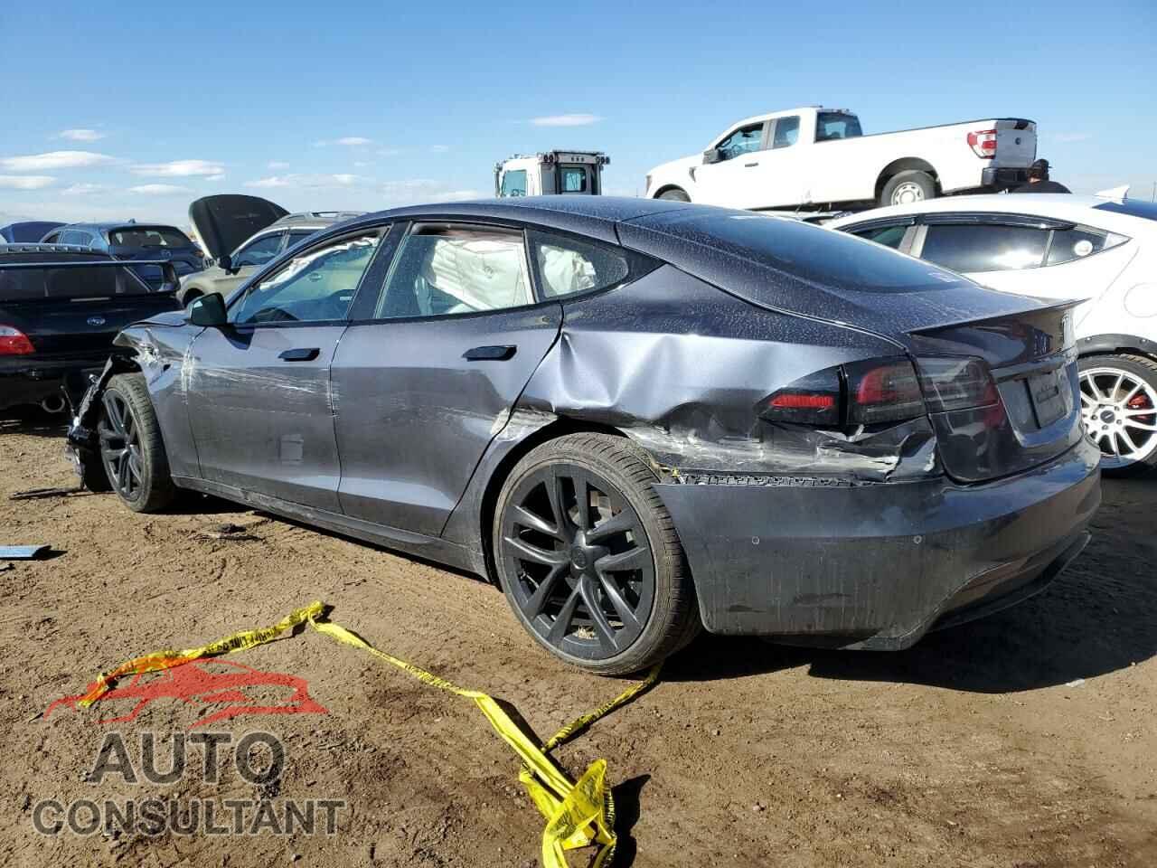 TESLA MODEL S 2023 - 5YJSA1E64PF499373
