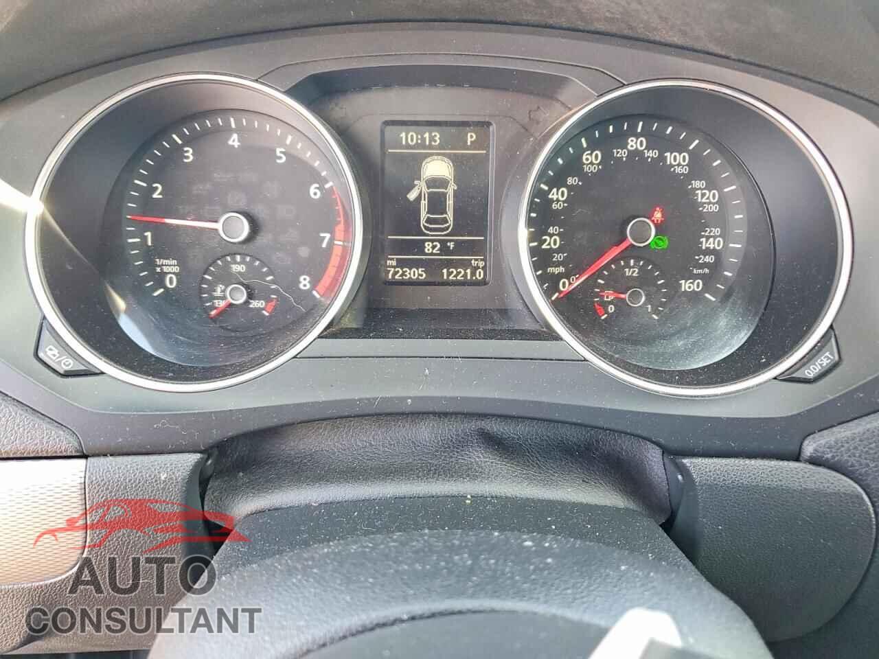 VOLKSWAGEN JETTA 2017 - 3VWDB7AJ9HM308267