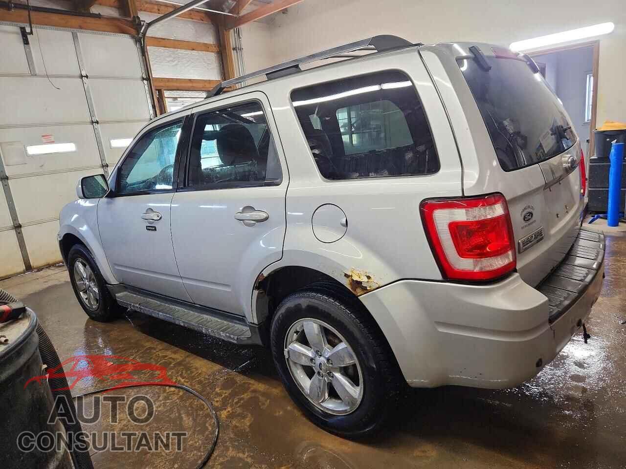 FORD ESCAPE 2009 - 1FMCU94G19KC21472