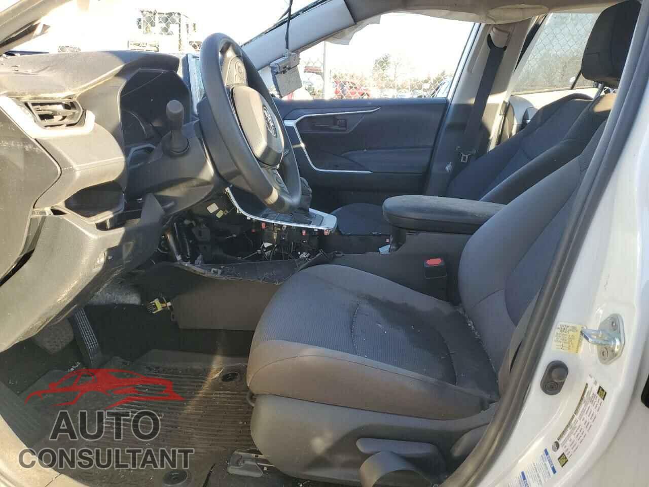 TOYOTA RAV4 2023 - 2T3G1RFV9PC325885