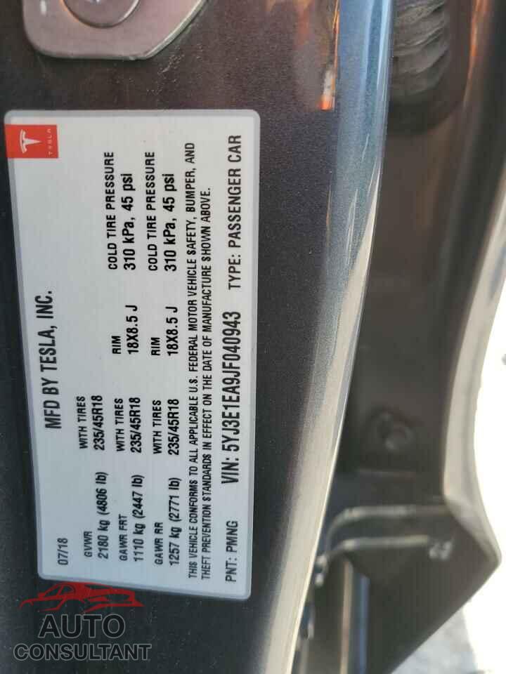 TESLA MODEL 3 2018 - 5YJ3E1EA9JF040943