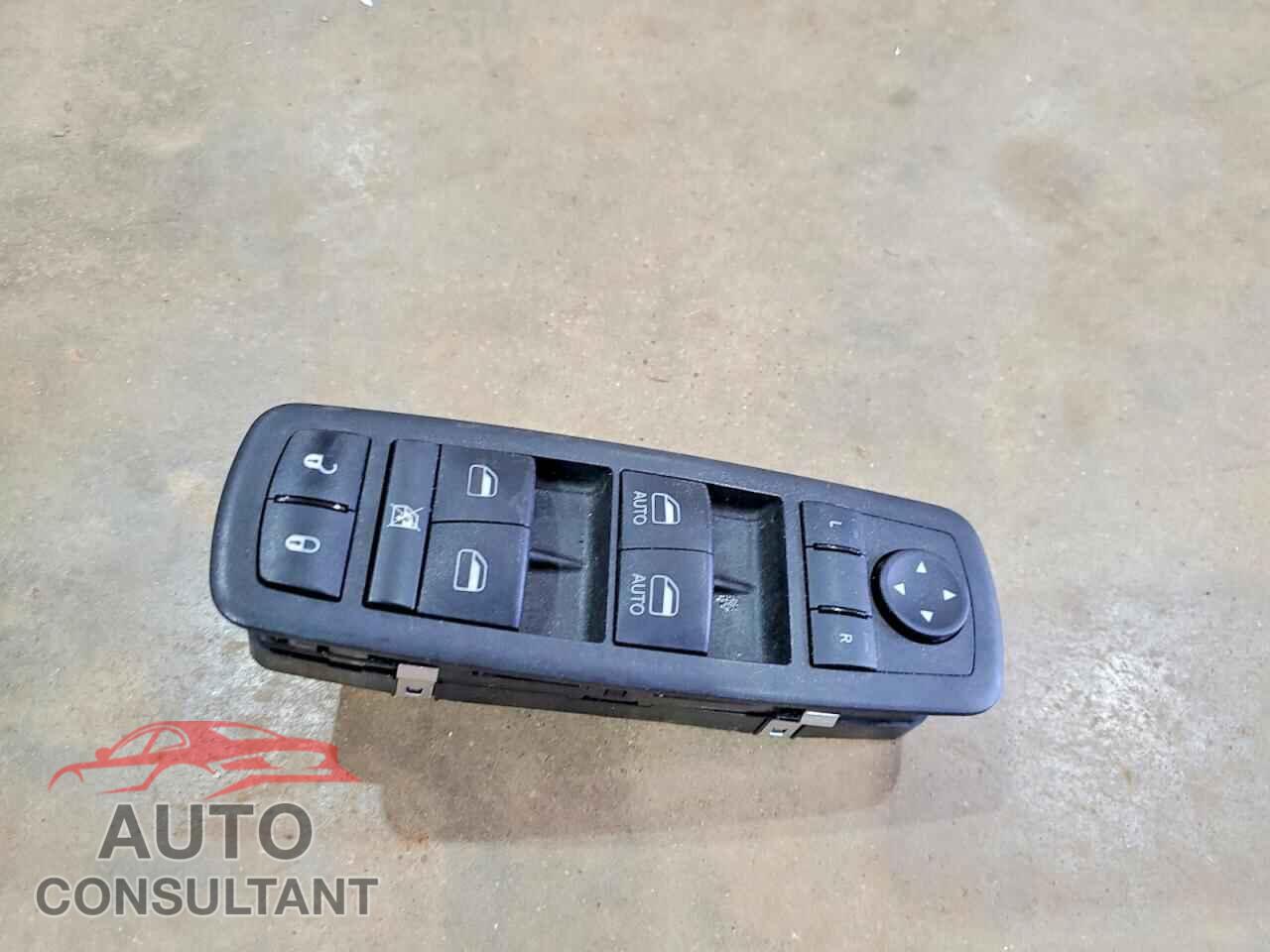 DODGE DURANGO 2023 - 1C4SDJFT7PC688804