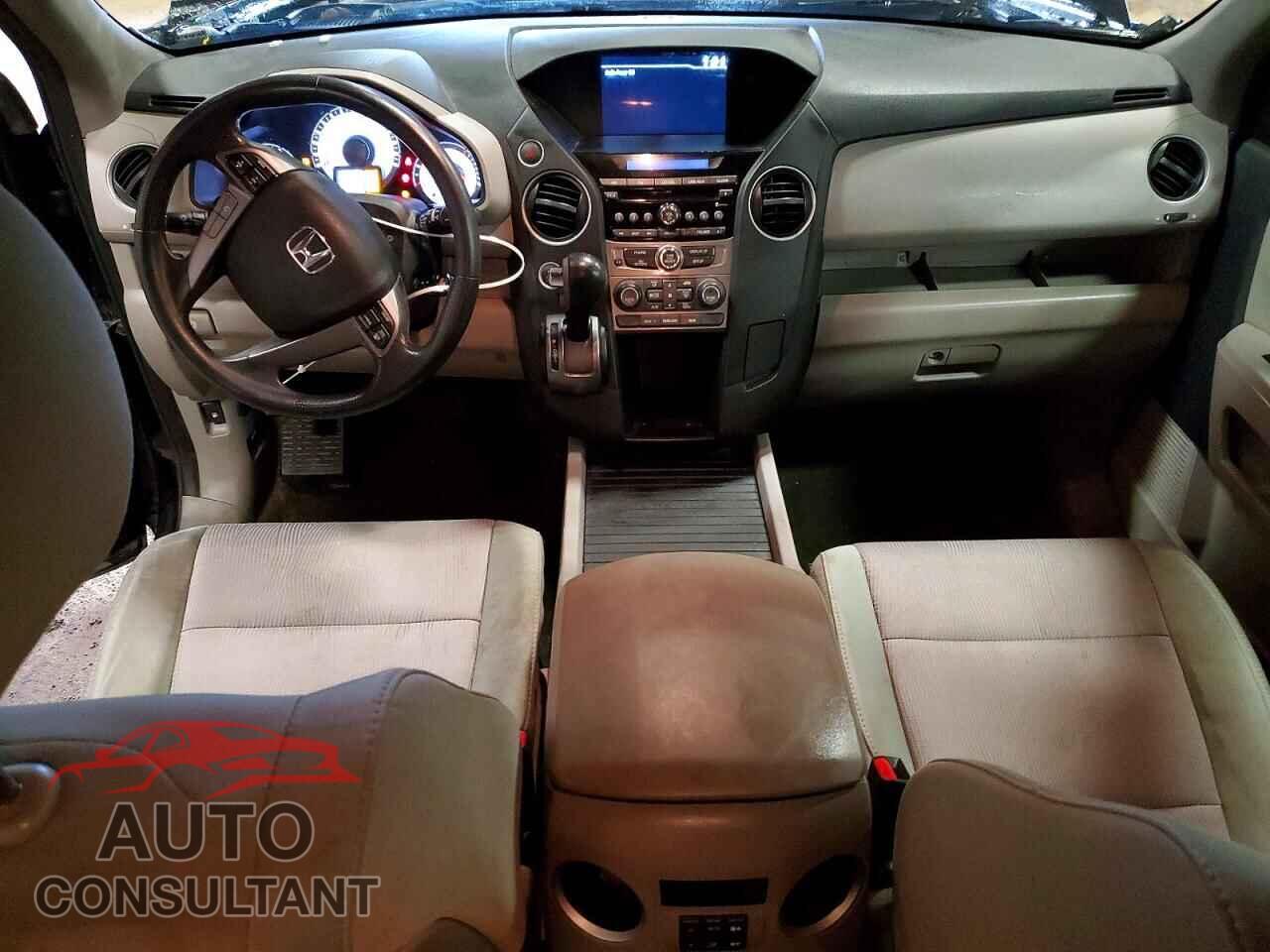 HONDA PILOT 2015 - 5FNYF4H41FB029890