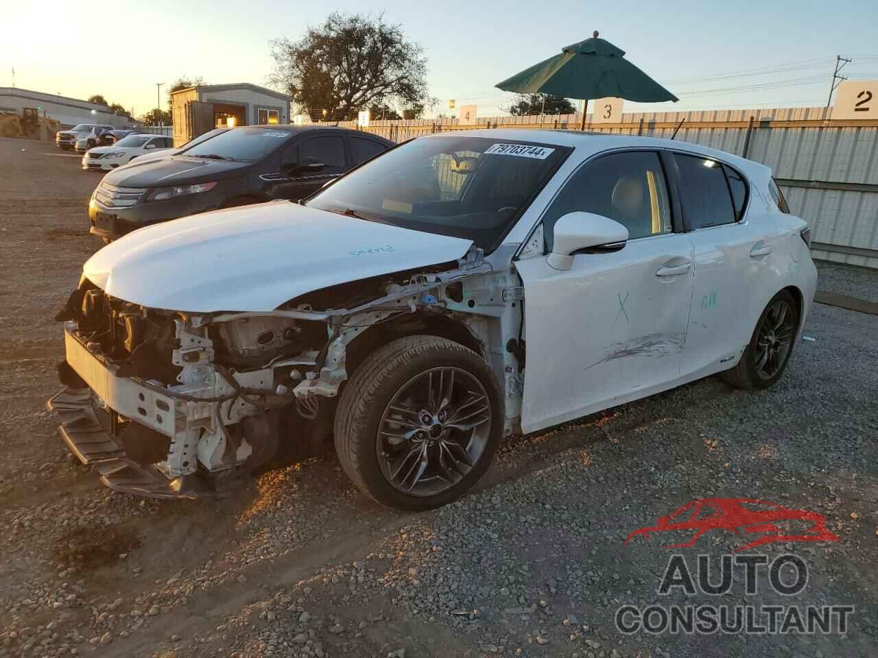 LEXUS CT 200 2012 - JTHKD5BH2C2064254