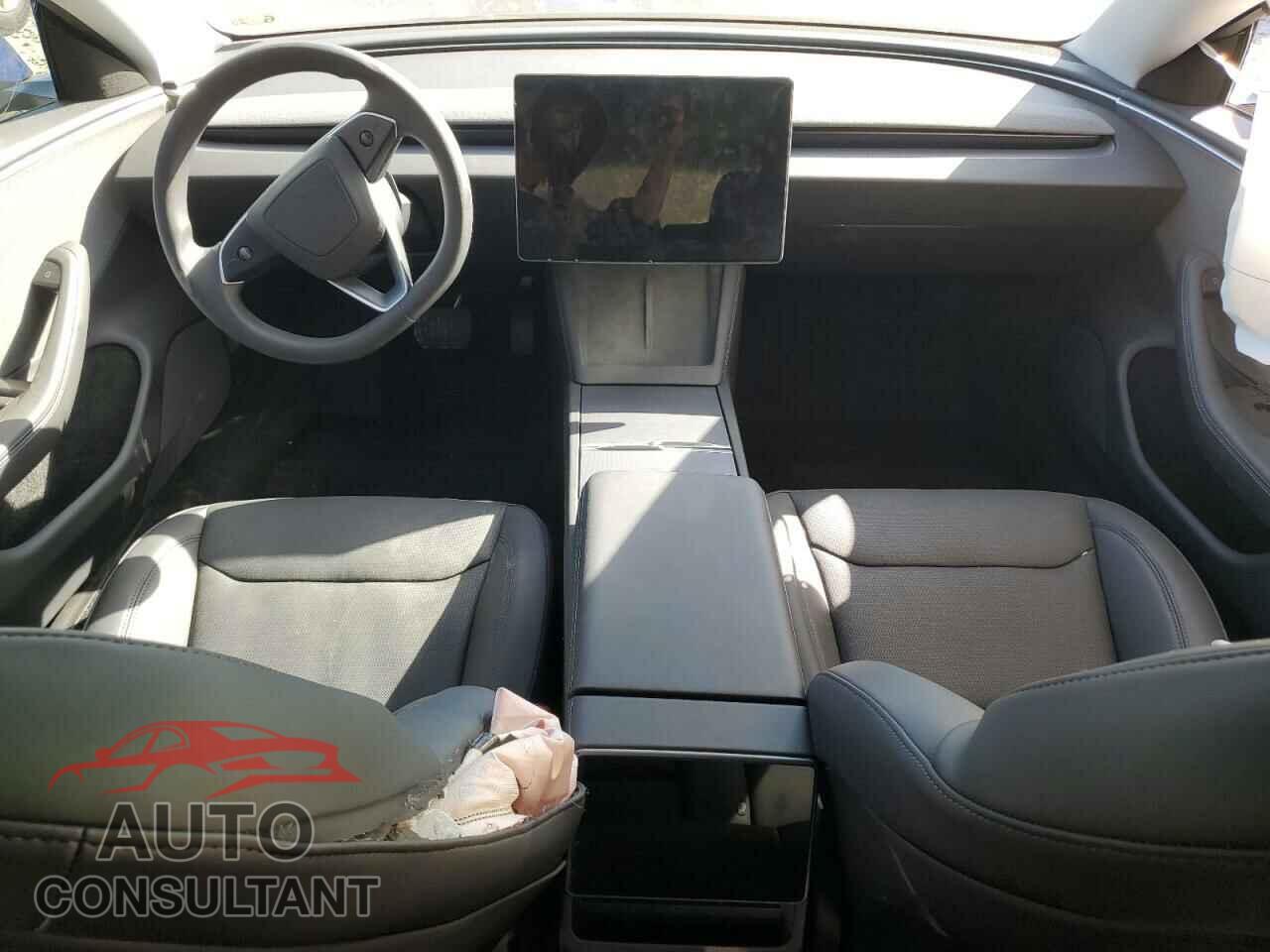 TESLA MODEL 3 2024 - 5YJ3E1EA6RF762687