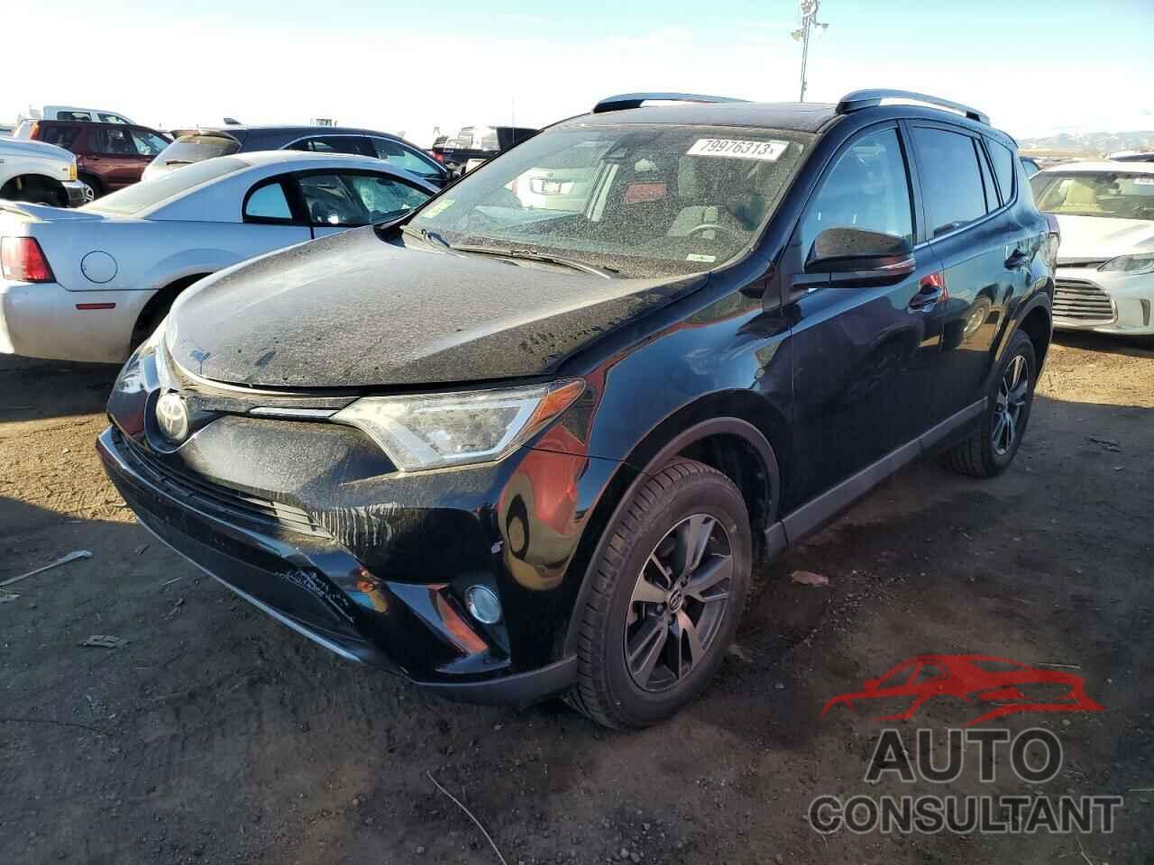 TOYOTA RAV4 2018 - 2T3RFREV2JW728706