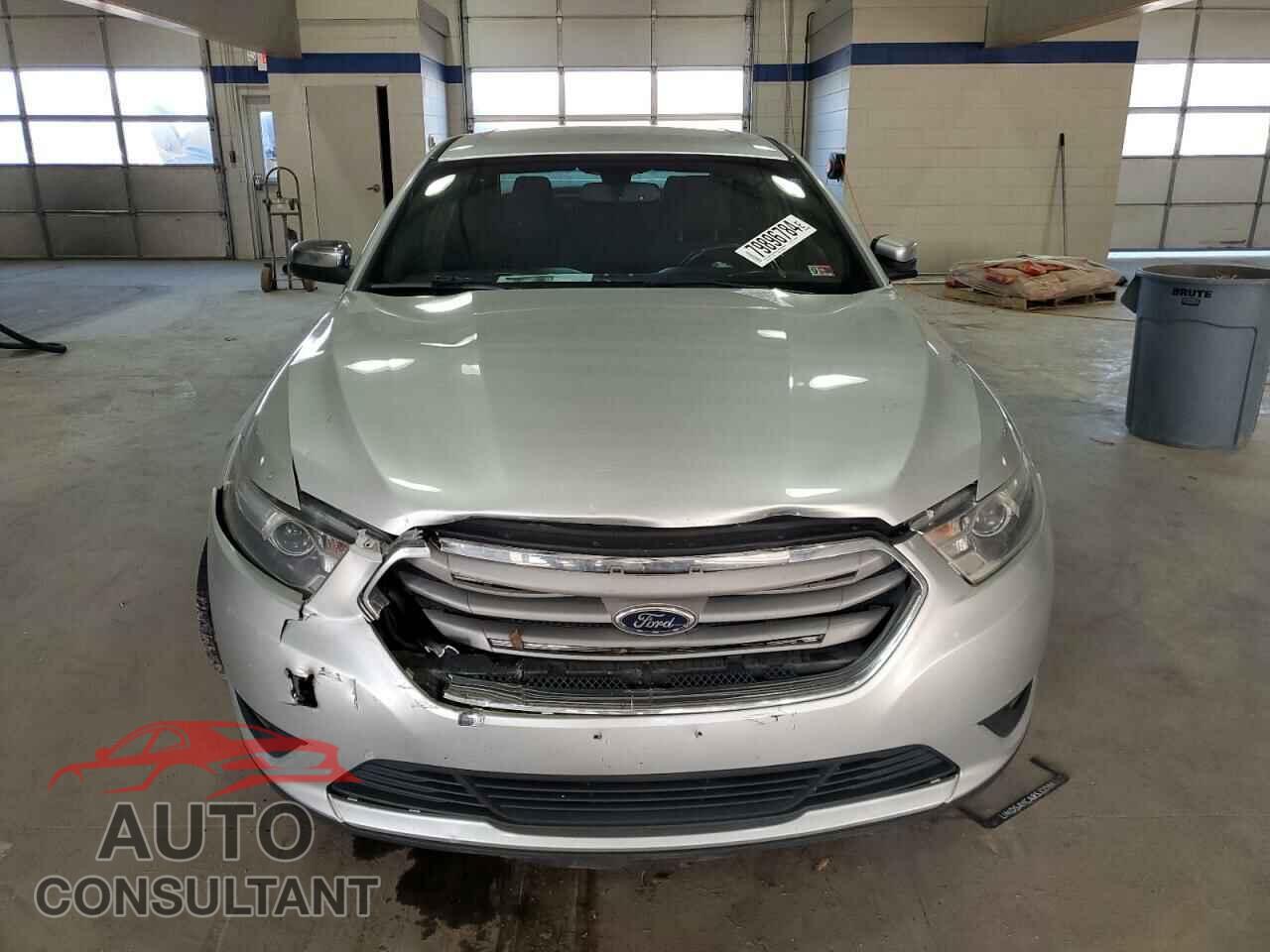 FORD TAURUS 2014 - 1FAHP2E85EG148125