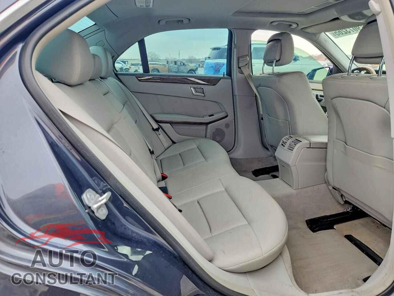 MERCEDES-BENZ E 2011 - WDDHF2EB7BA323276