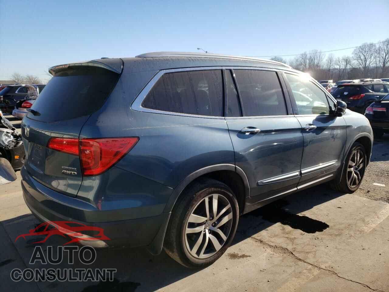 HONDA PILOT 2016 - 5FNYF6H97GB048128