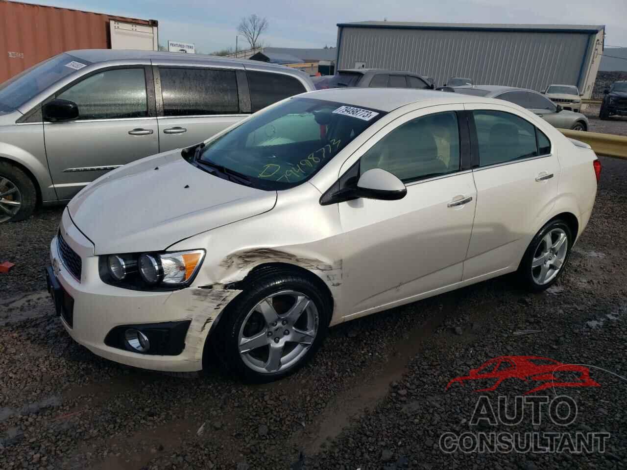 CHEVROLET SONIC 2015 - 1G1JE5SB1F4172081