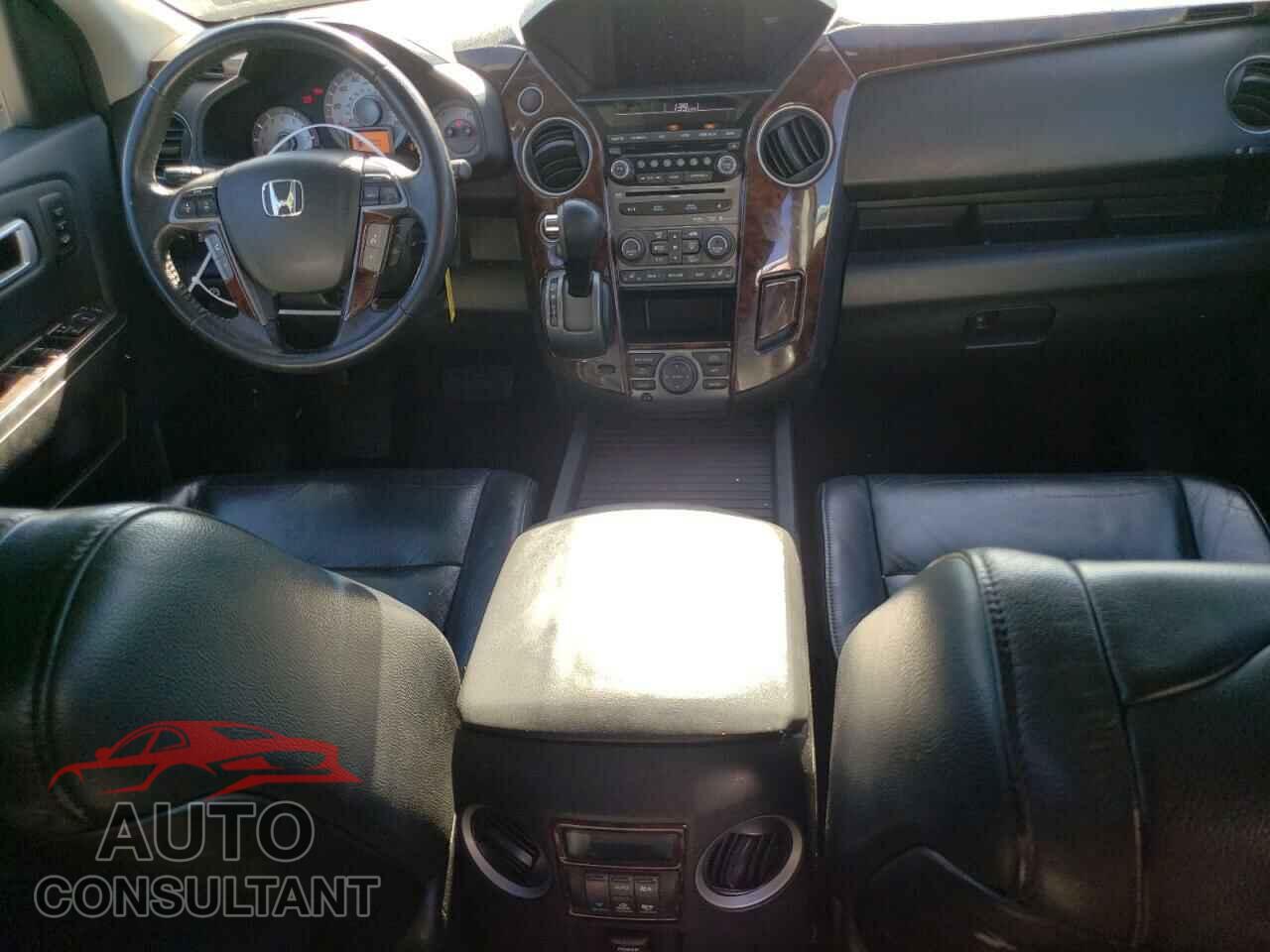 HONDA PILOT 2012 - 5FNYF4H99CB067617