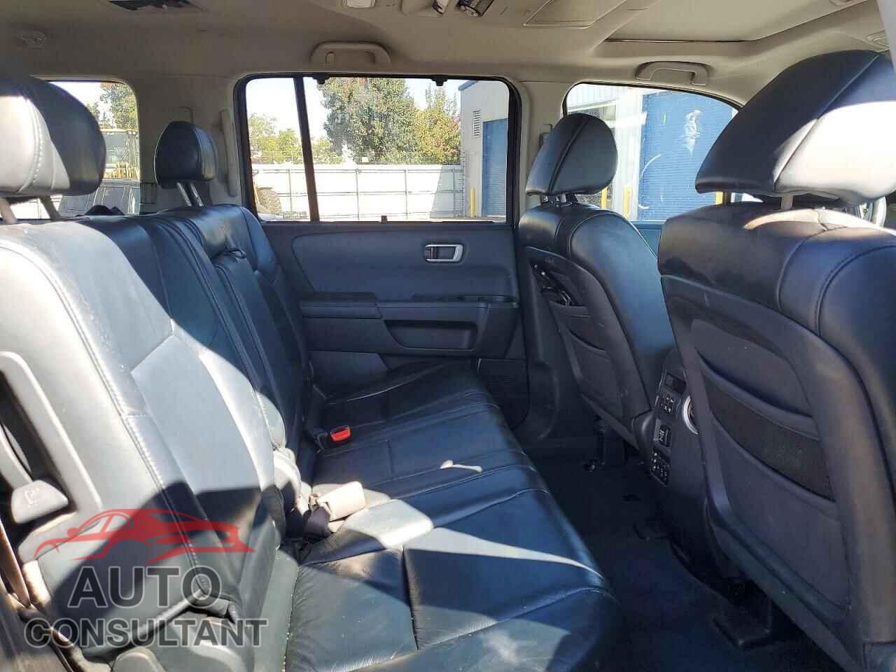 HONDA PILOT 2009 - 5FNYF48929B015397