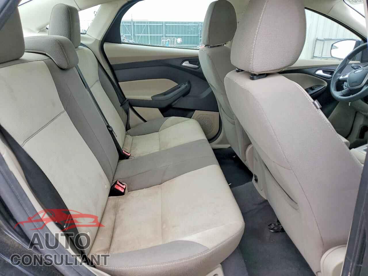 FORD FOCUS 2013 - 1FADP3F29DL207651