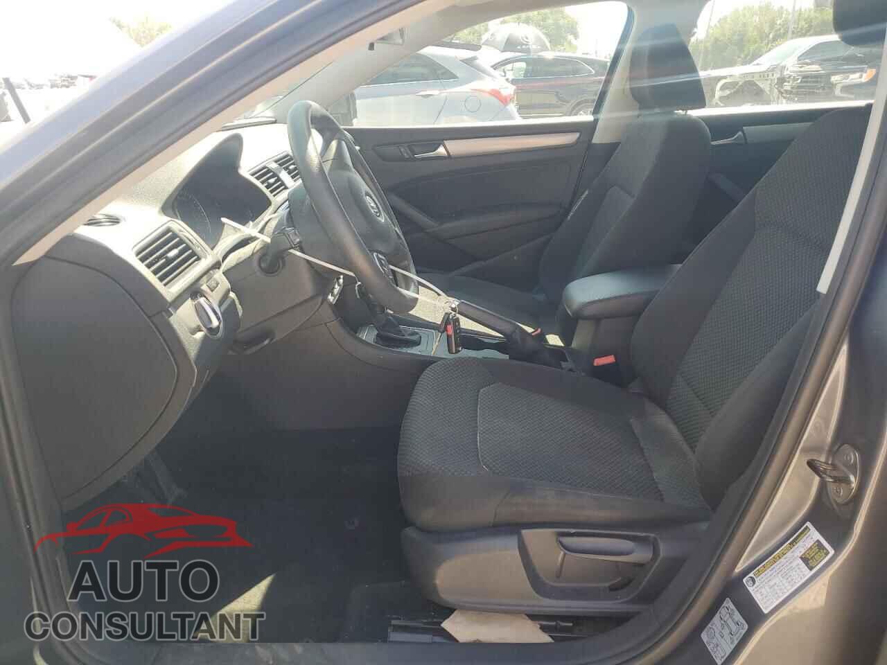 VOLKSWAGEN PASSAT 2014 - 1VWAP7A3XEC002861