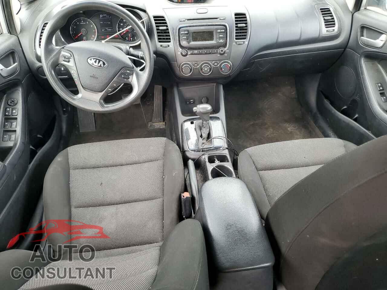 KIA FORTE 2017 - 3KPFK4A78HE048792
