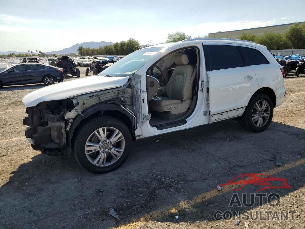 AUDI Q7 2011 - WA1LMAFE2BD007774