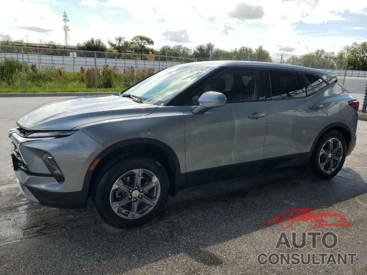 CHEVROLET BLAZER 2023 - 3GNKBHR44PS183212