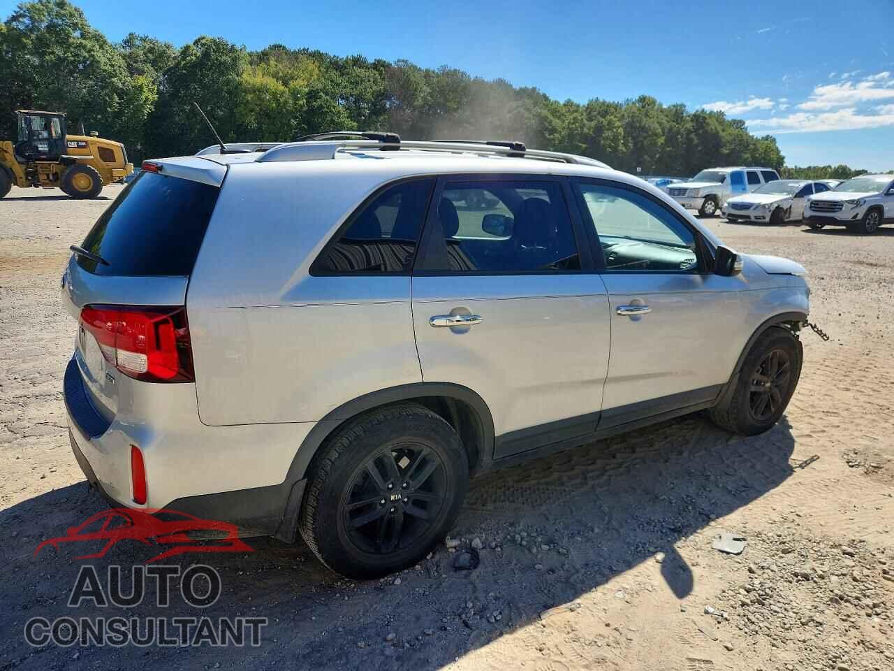 KIA SORENTO 2014 - 5XYKT3A67EG516331