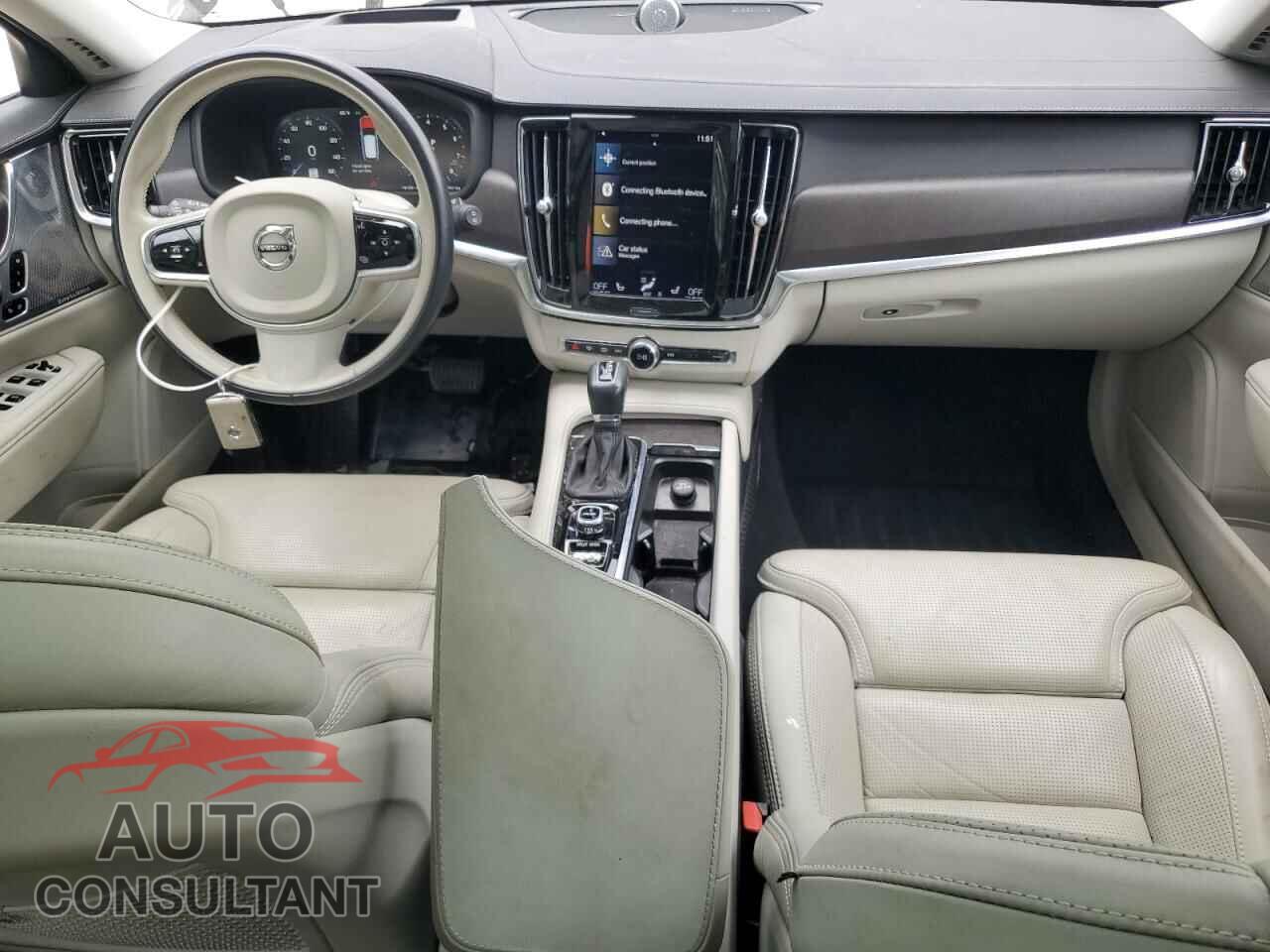 VOLVO V90 2017 - YV4A22NL3H1001207