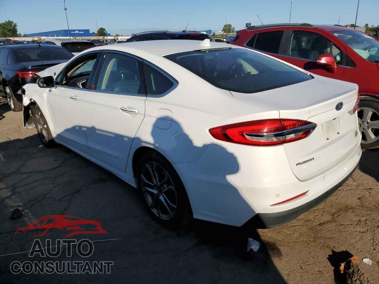 FORD FUSION 2019 - 3FA6P0CD3KR260096