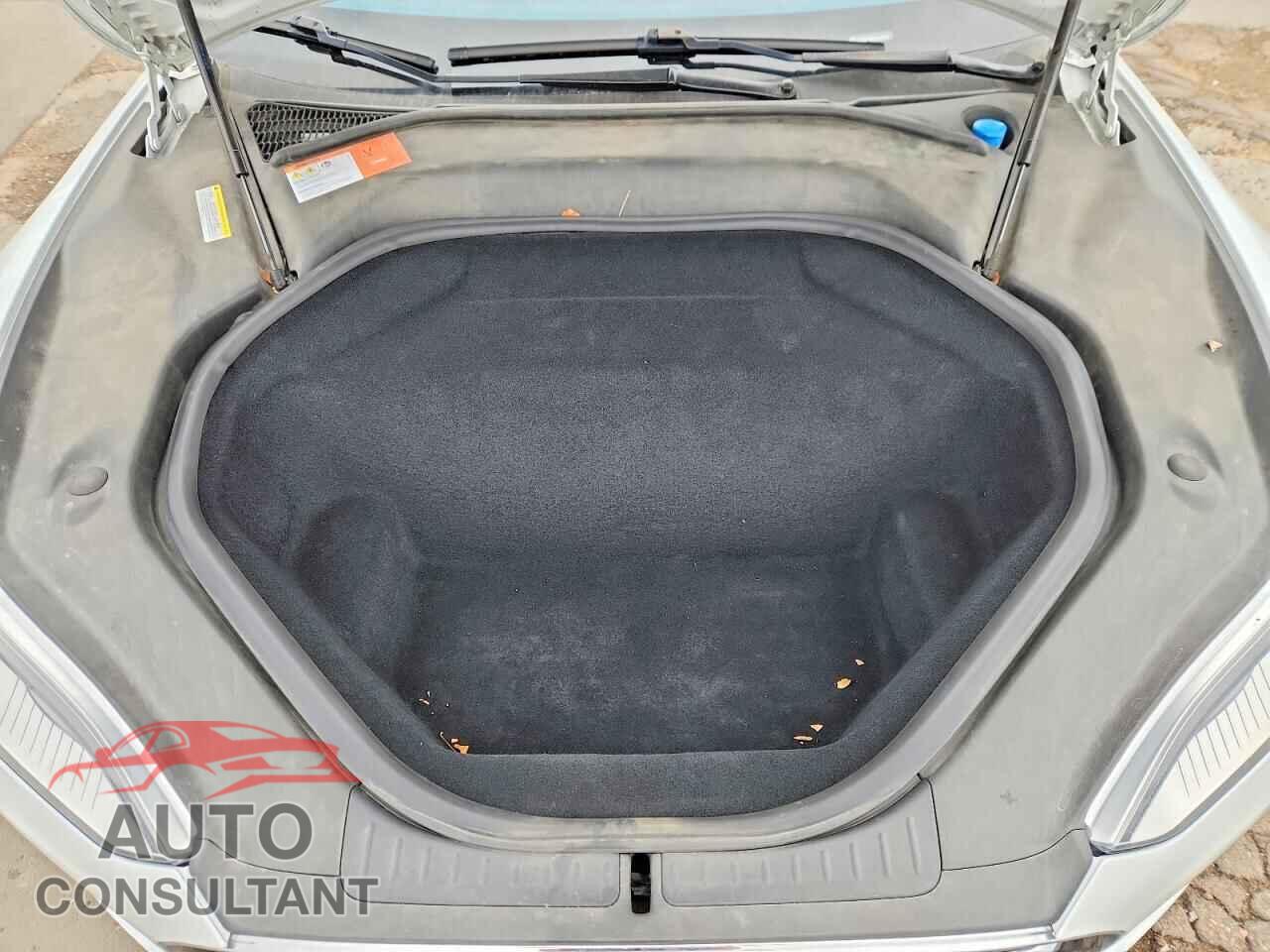 TESLA MODEL S 2015 - 5YJSA1S23FF091544