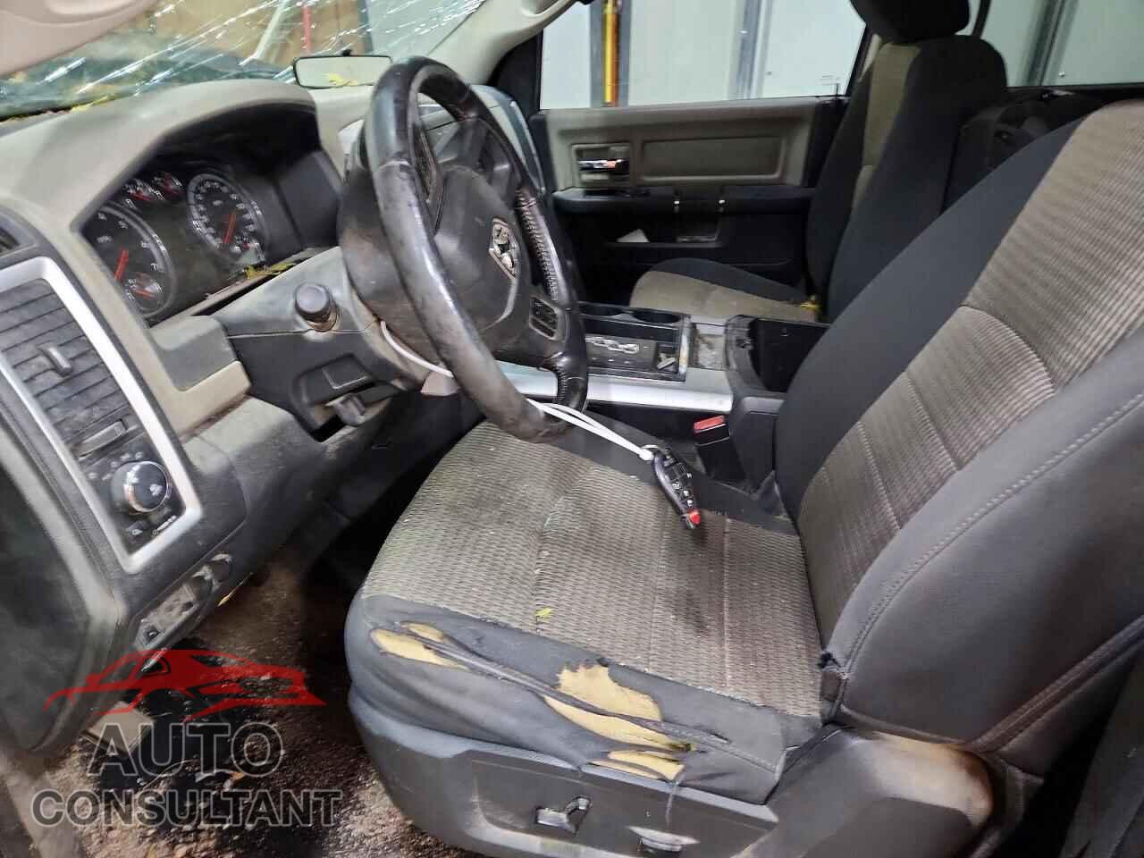 DODGE RAM 1500 2012 - 1C6RD7GTXCS275492