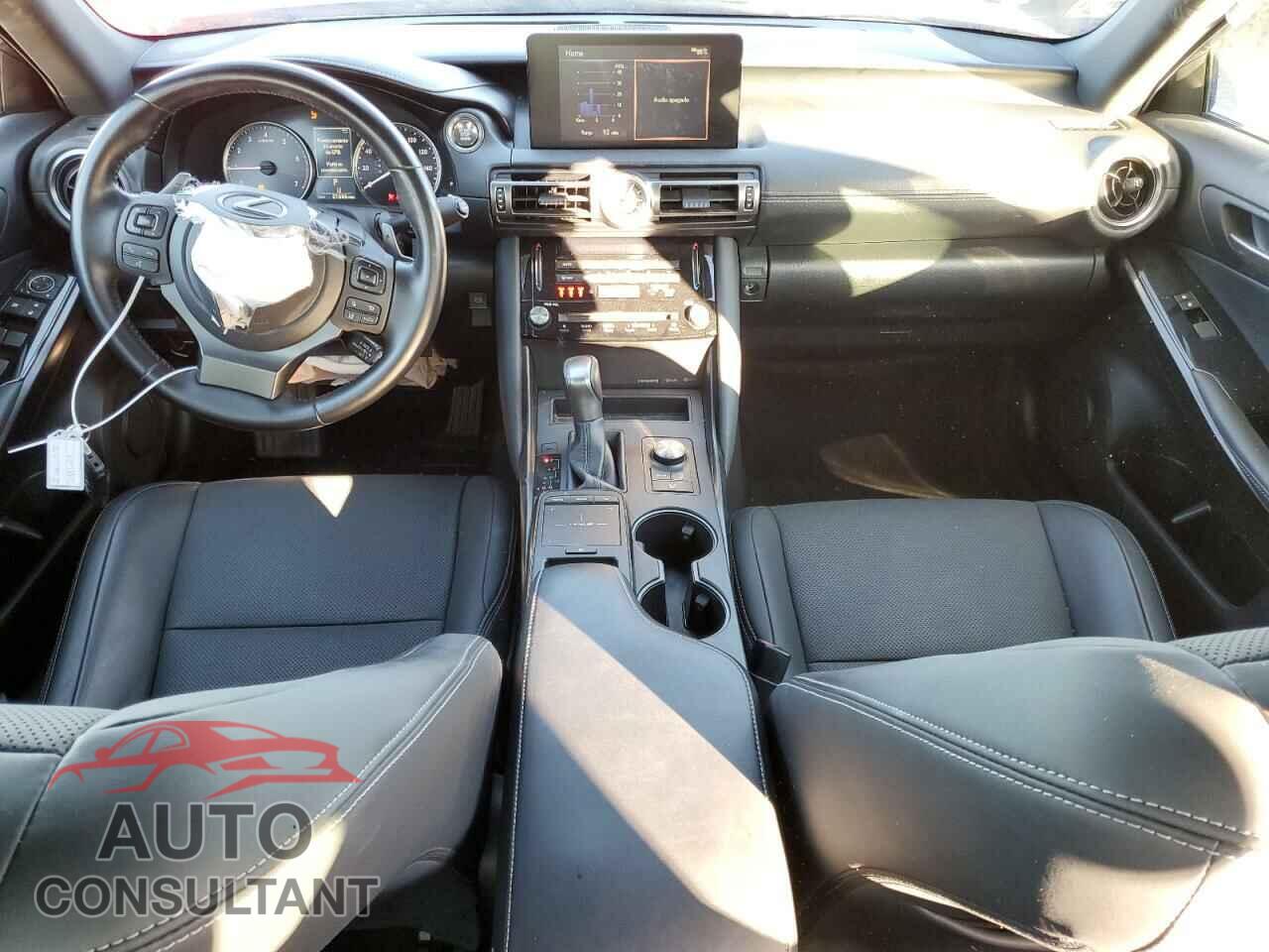 LEXUS IS 2021 - JTHAA1D22M5116973