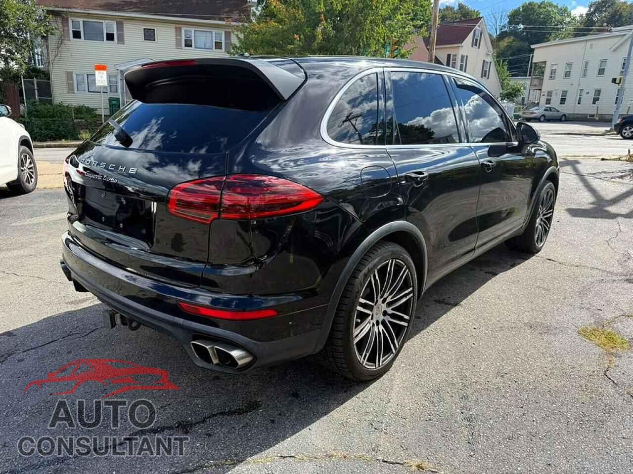 PORSCHE CAYENNE 2016 - WP1AC2A2XGLA88408