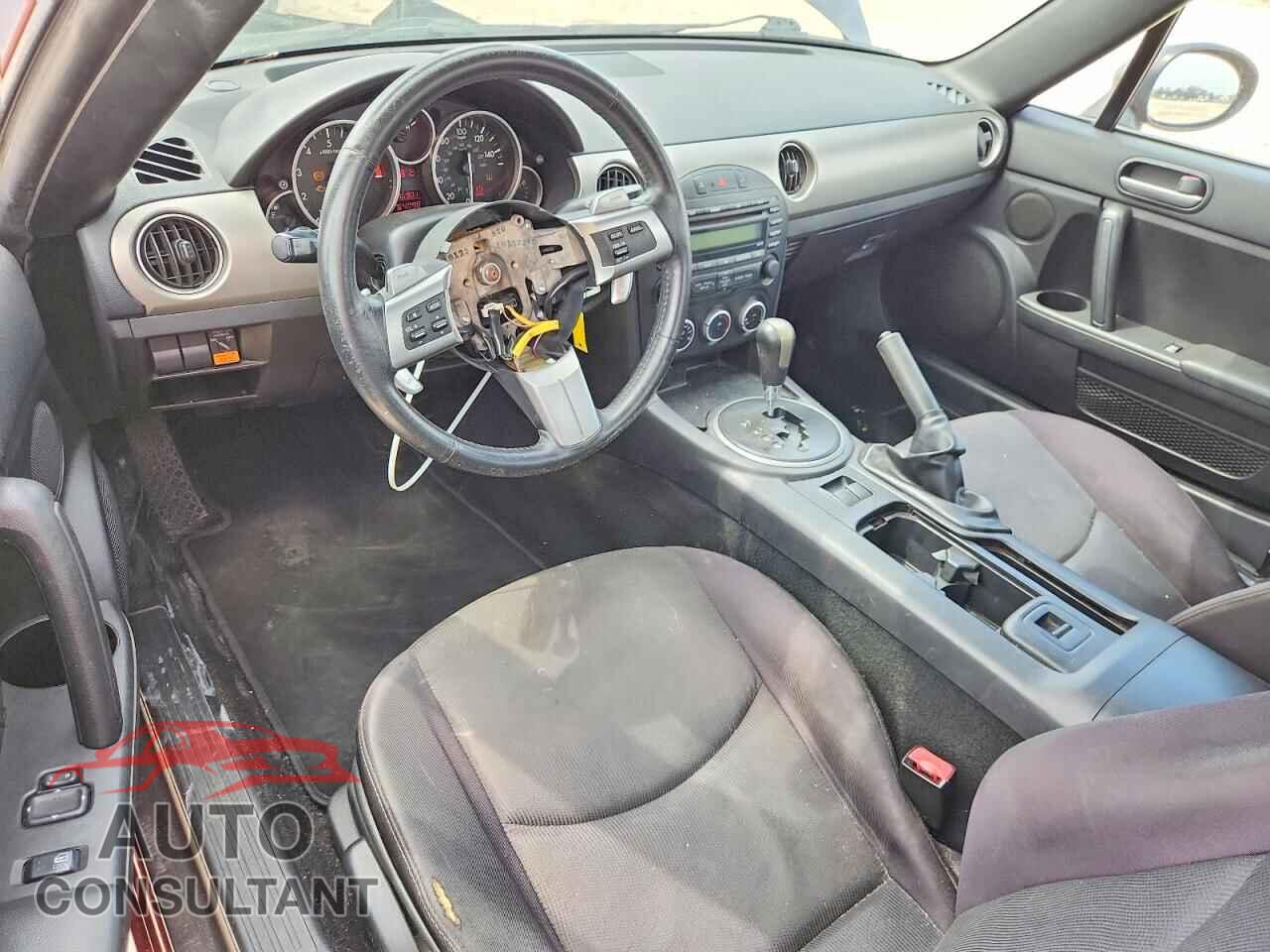 MAZDA MX5 2011 - JM1NC2MF9B0216424