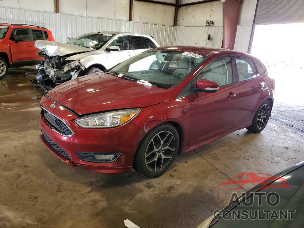 FORD FOCUS 2015 - 1FADP3K25FL210197
