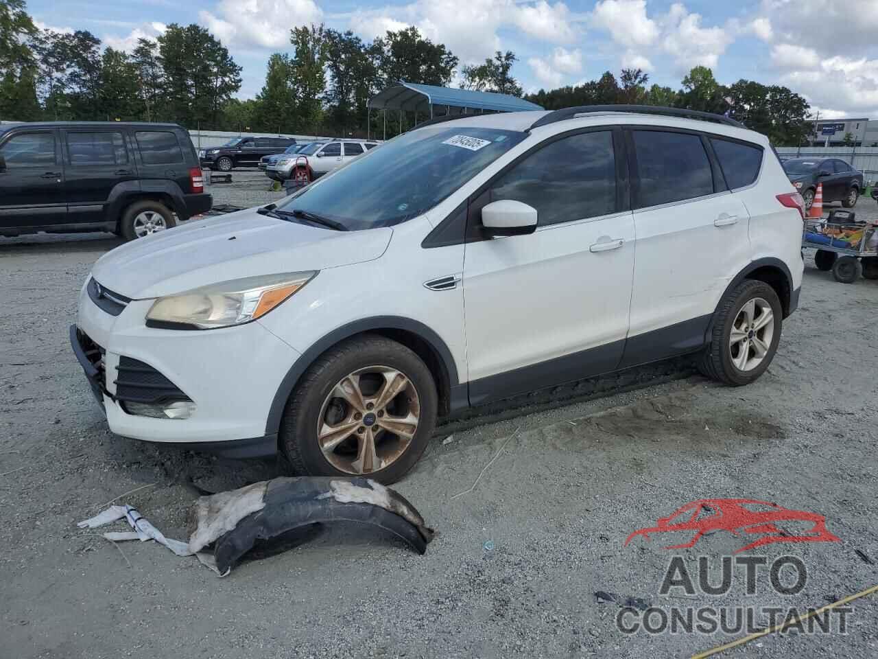 FORD ESCAPE 2015 - 1FMCU0GX0FUA64332