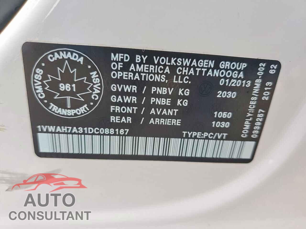 VOLKSWAGEN PASSAT 2013 - 1VWAH7A31DC088167