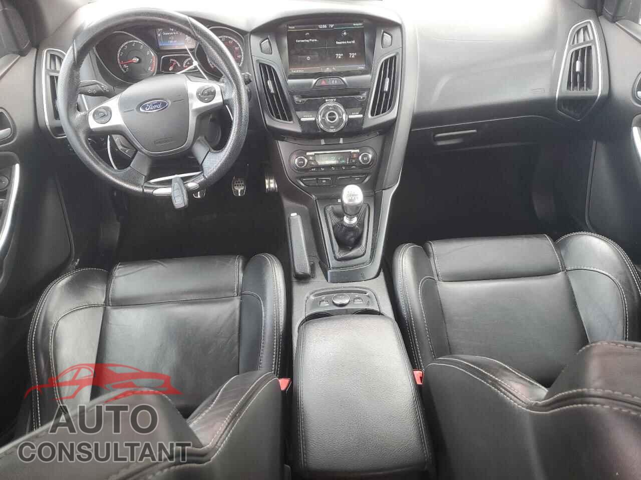 FORD FOCUS 2014 - 1FADP3L96EL258561