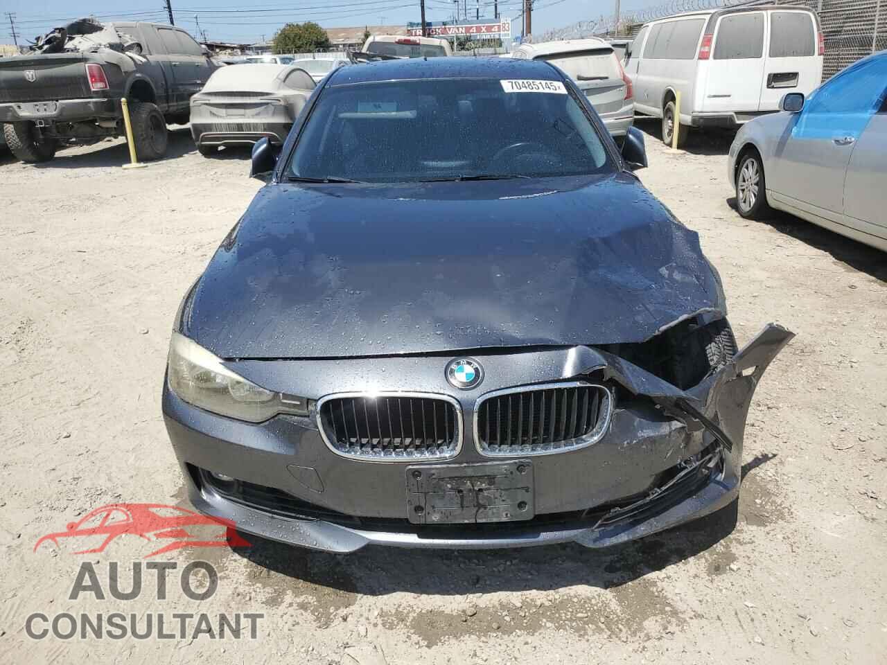 BMW 3 SERIES 2015 - WBA3C1C57FK122608