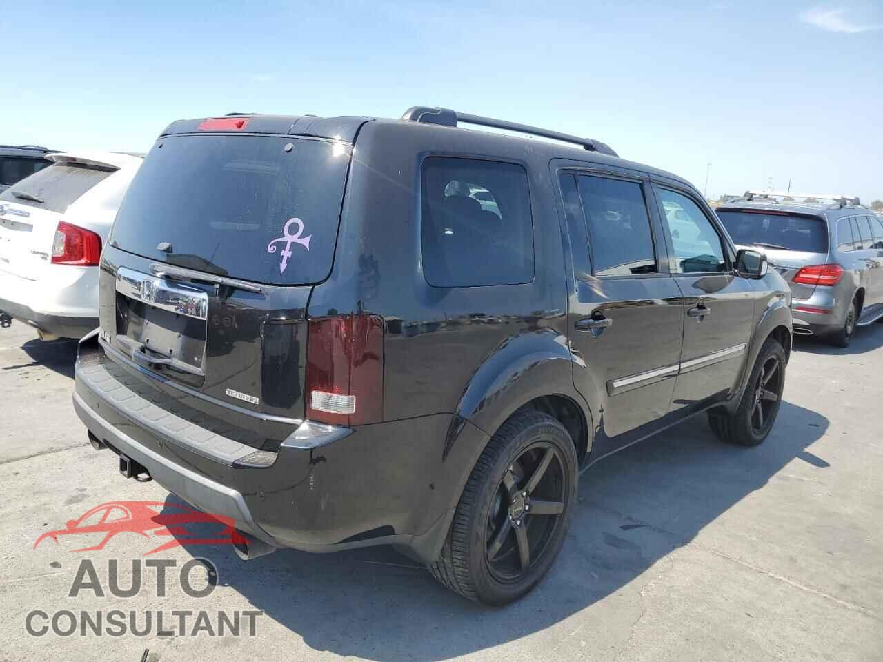 HONDA PILOT 2011 - 5FNYF3H9XBB041665