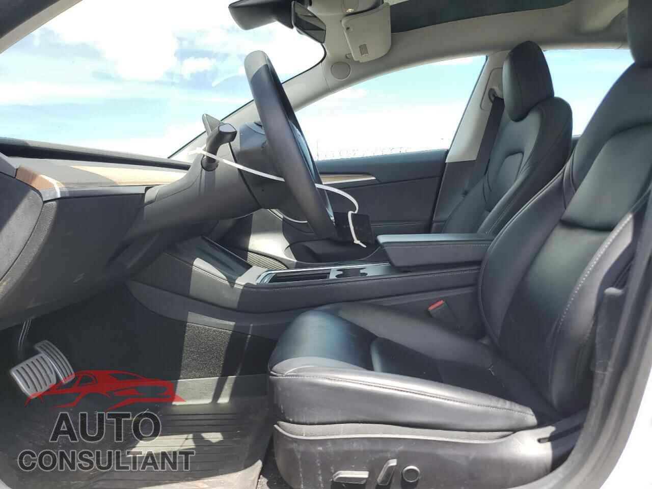 TESLA MODEL 3 2021 - 5YJ3E1EC2MF991846
