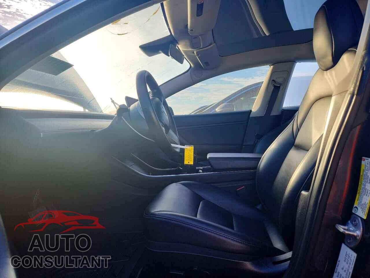 TESLA MODEL 3 2019 - 5YJ3E1EA4KF424839