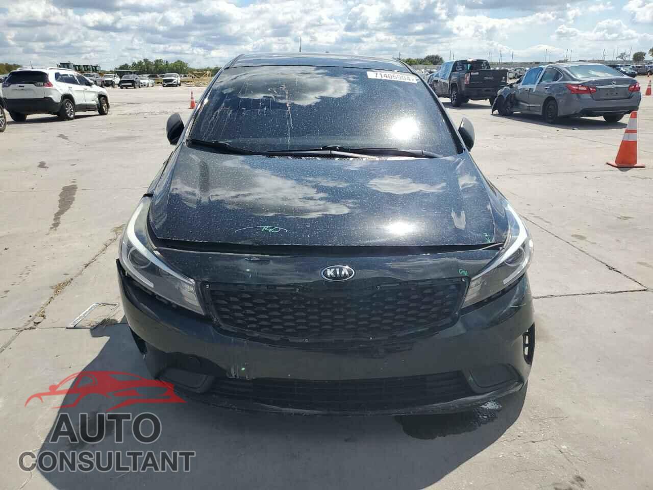 KIA FORTE 2017 - 3KPFL4A74HE056529