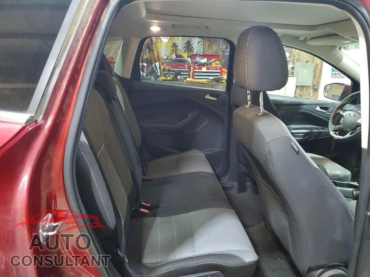 FORD ESCAPE 2014 - 1FMCU9GX3EUC08023