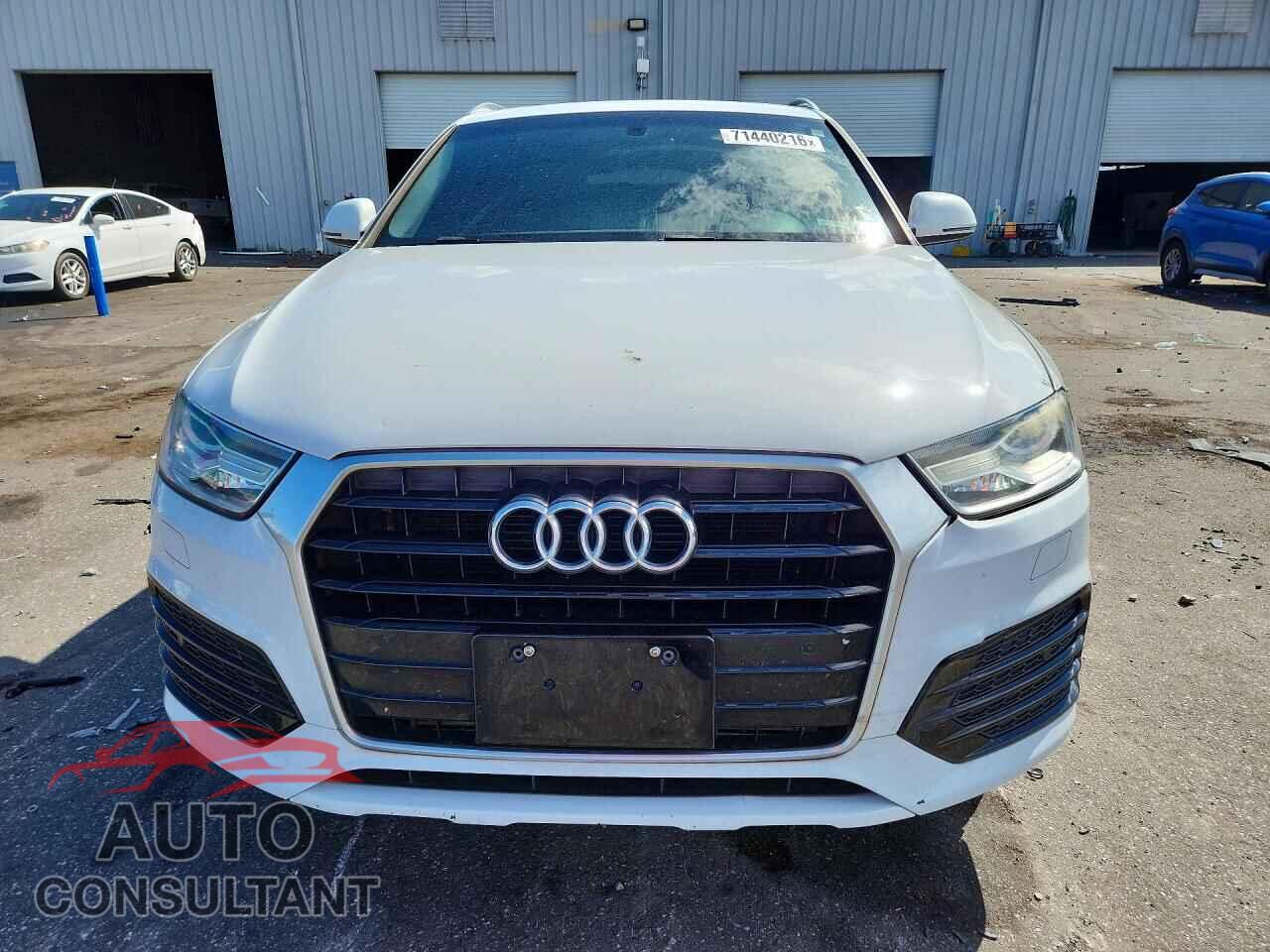 AUDI Q3 2018 - WA1BCCFS2JR002950