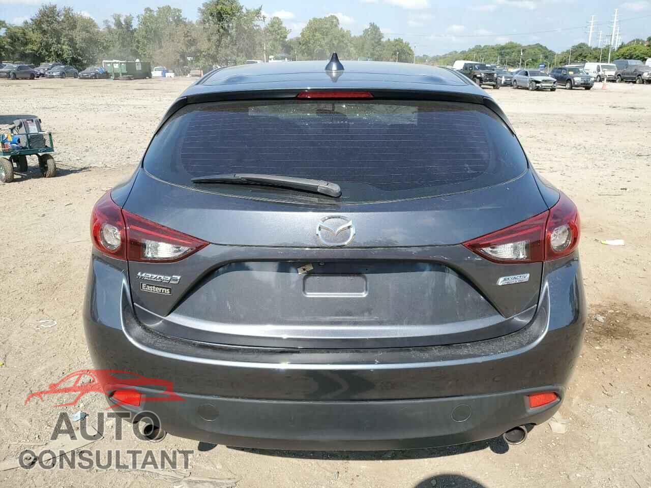 MAZDA 3 2015 - JM1BM1M76F1224340