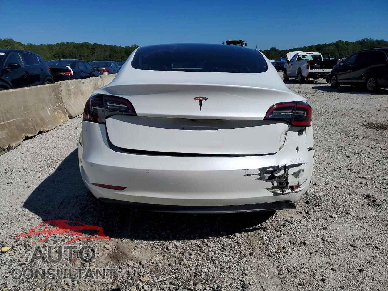 TESLA MODEL 3 2021 - 5YJ3E1EA2MF986497