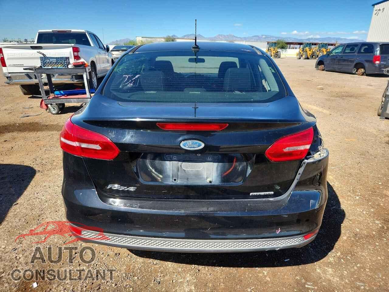 FORD FOCUS 2016 - 1FADP3E27GL360440