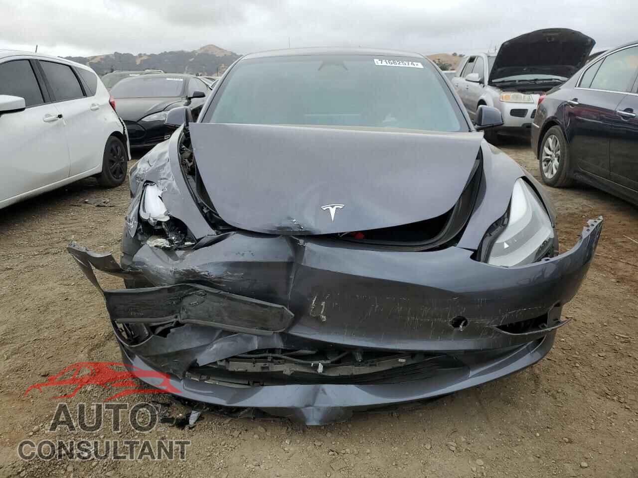 TESLA MODEL 3 2023 - 5YJ3E1EA8PF403211
