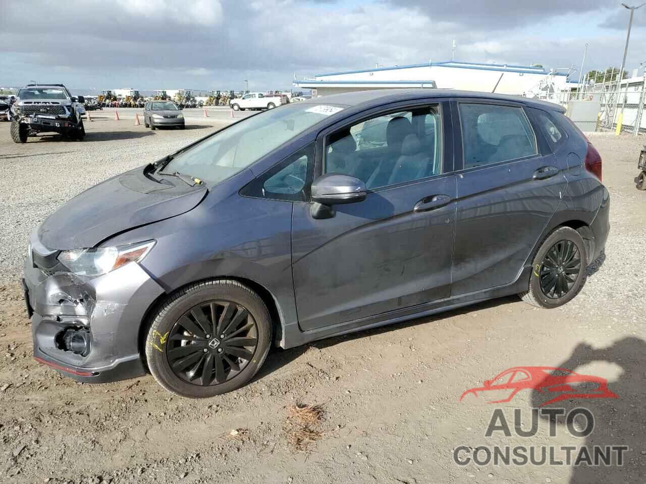 HONDA FIT 2018 - 3HGGK5G69JM705041