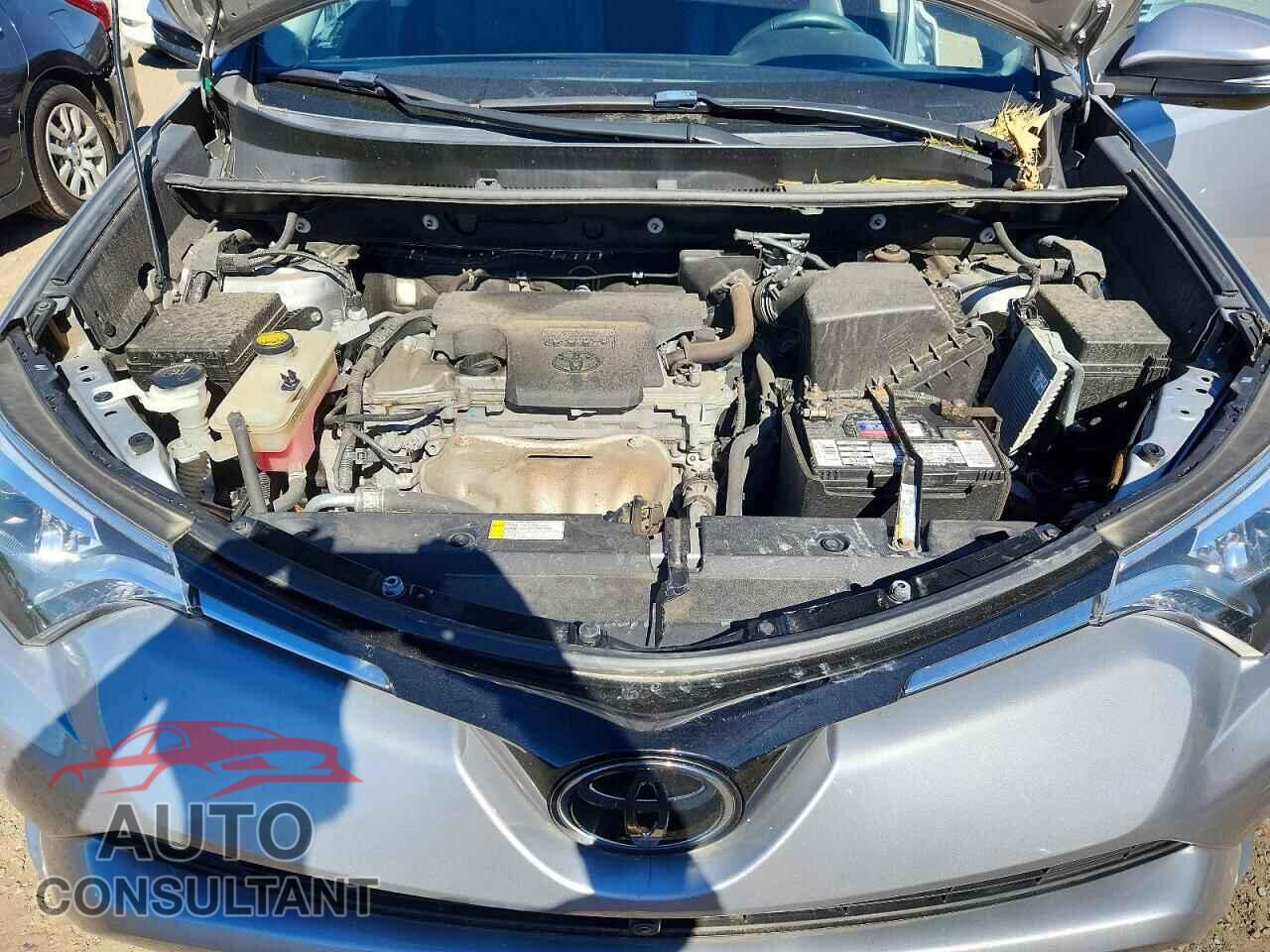 TOYOTA RAV4 2017 - 2T3DFREV2HW542992