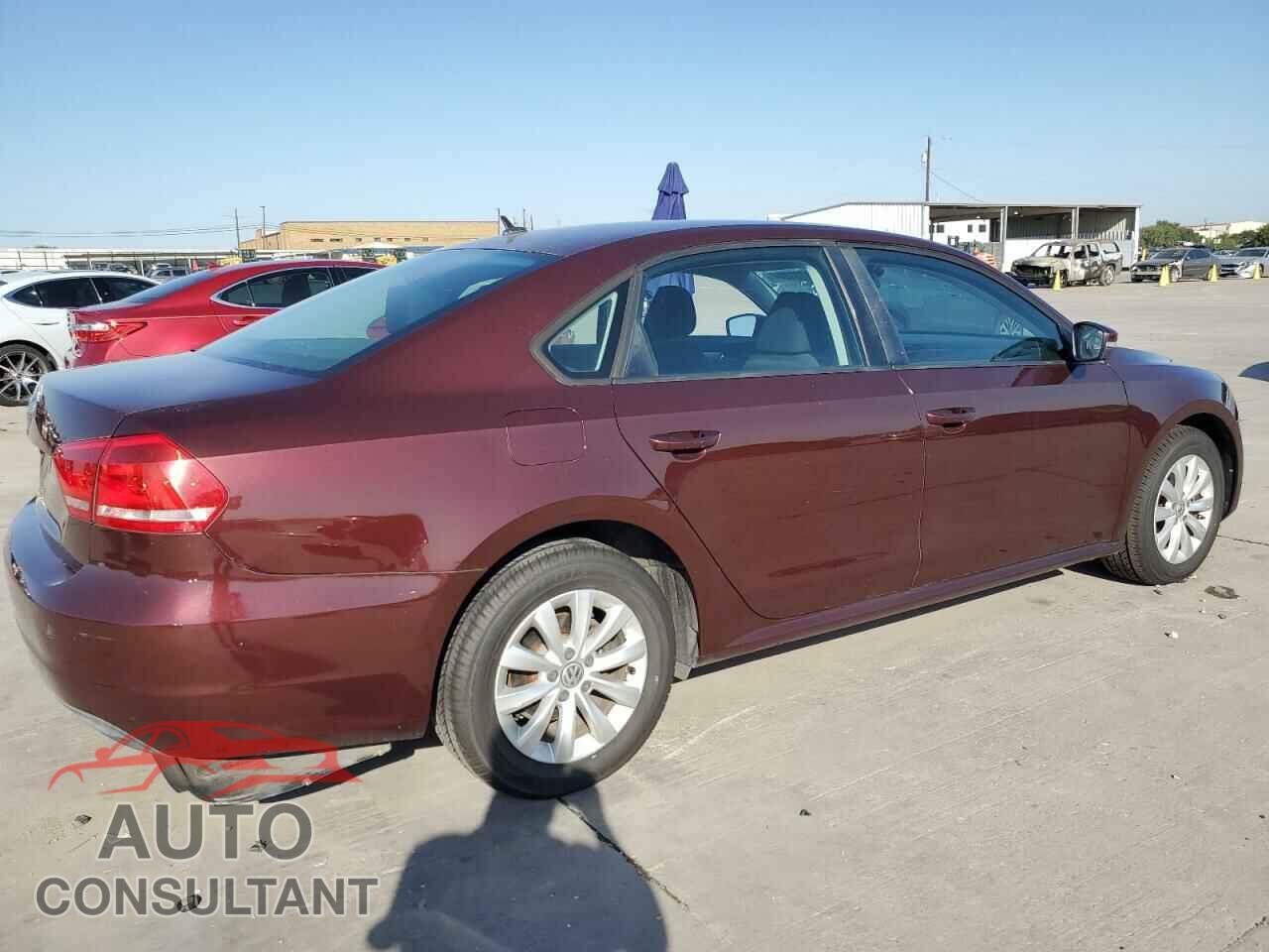 VOLKSWAGEN PASSAT 2013 - 1VWAP7A34DC087128